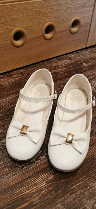 Buty komunijne dla dziewczynki Rzgów
