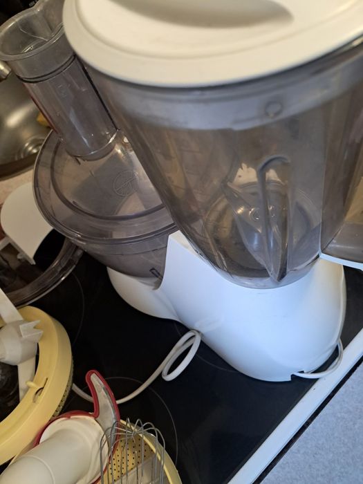 Кухонний комбайн бош. Пересилаю!