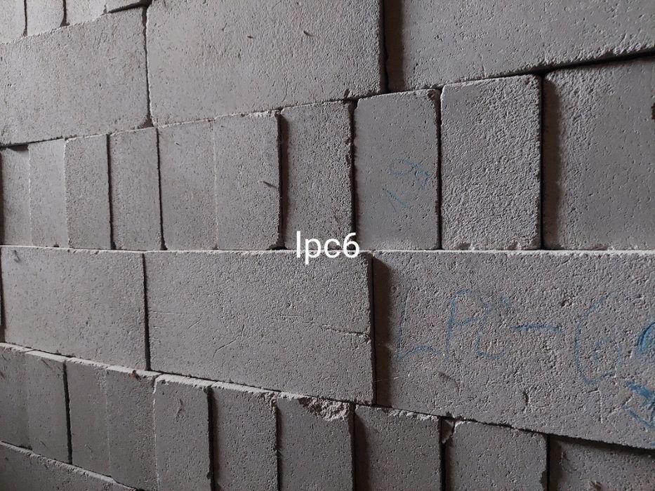 Cegła izolacyjna LPC6/LPC4