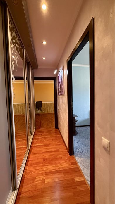 Продаж 2 кім. Квартири 11 мкрн. Лівий берег