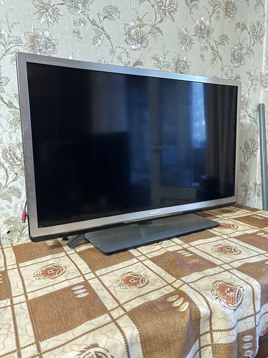 Рідкокристалічний телевізор Philips