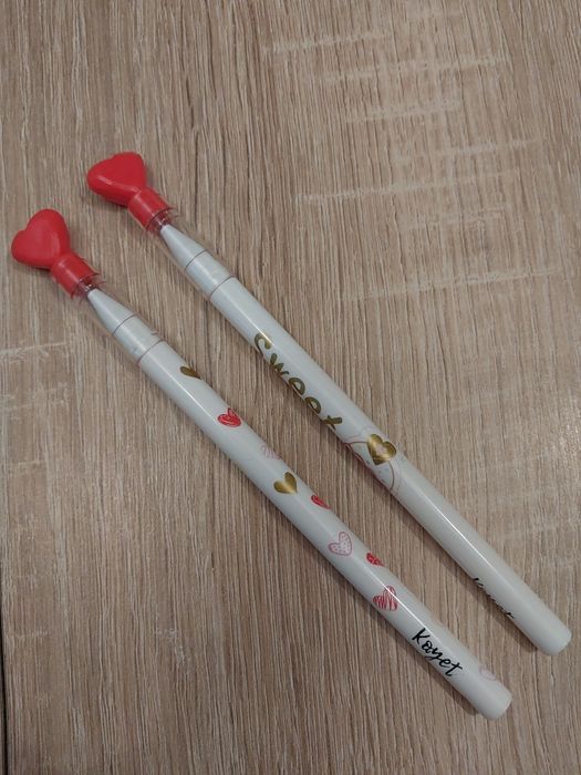 2 wymazywalne długopisy na Walentynki