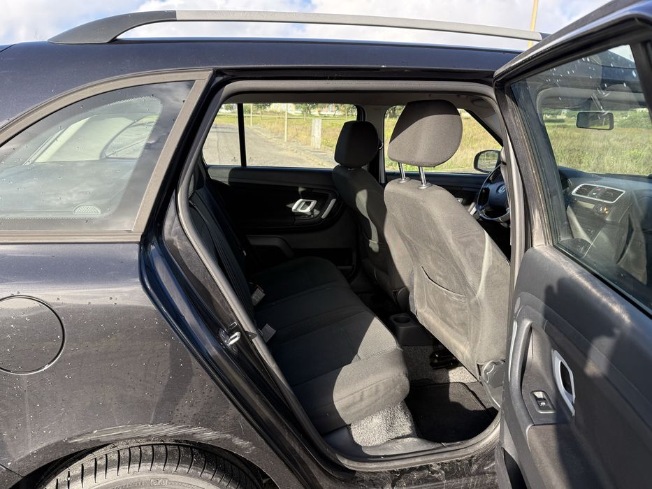 SKODA Fabia II Combi 1.2 Gasolina 70 cv