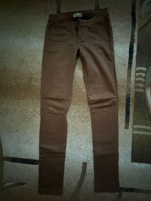 Джинси класичні коричневі