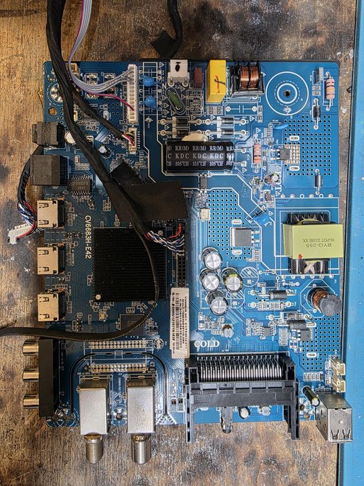 tv silver 32"  ip-le32/495523