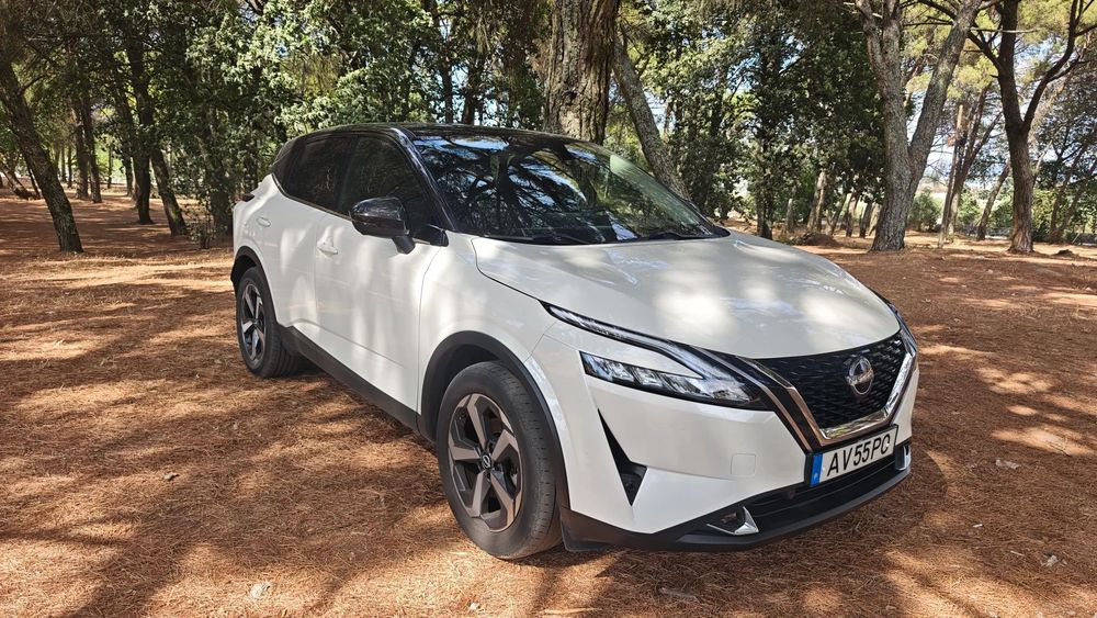 Nissan Qashqai 1.3 DIG-T N-Connecta J18 Led