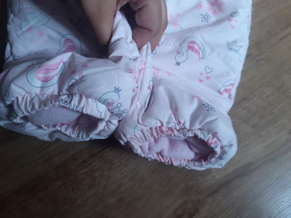 Kombinezon plus rękawiczki 74 cm NOWY