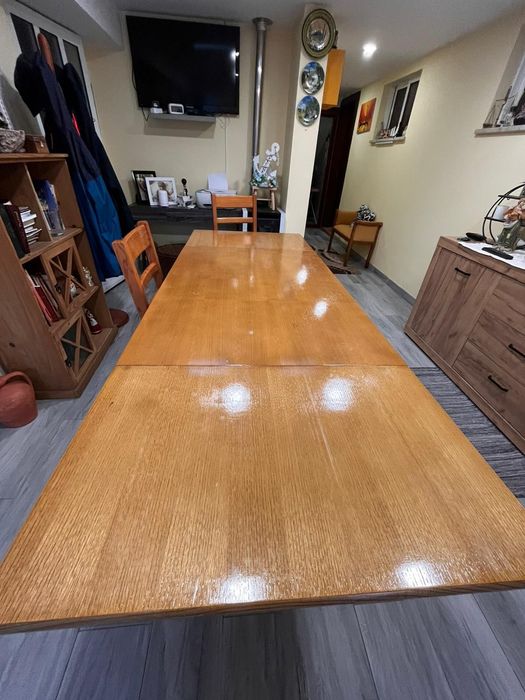 Mesa de cozinha extensível + 4 cadeiras