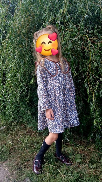 Дуже гарна сукня, плаття, в квіти