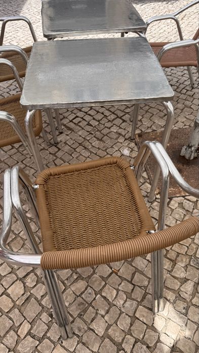 Mesa e cadeira de Esplanada