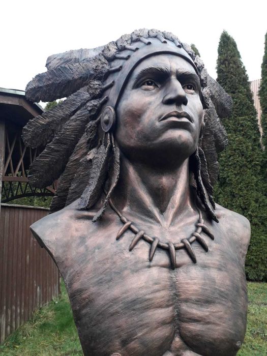 rzeźba indianina