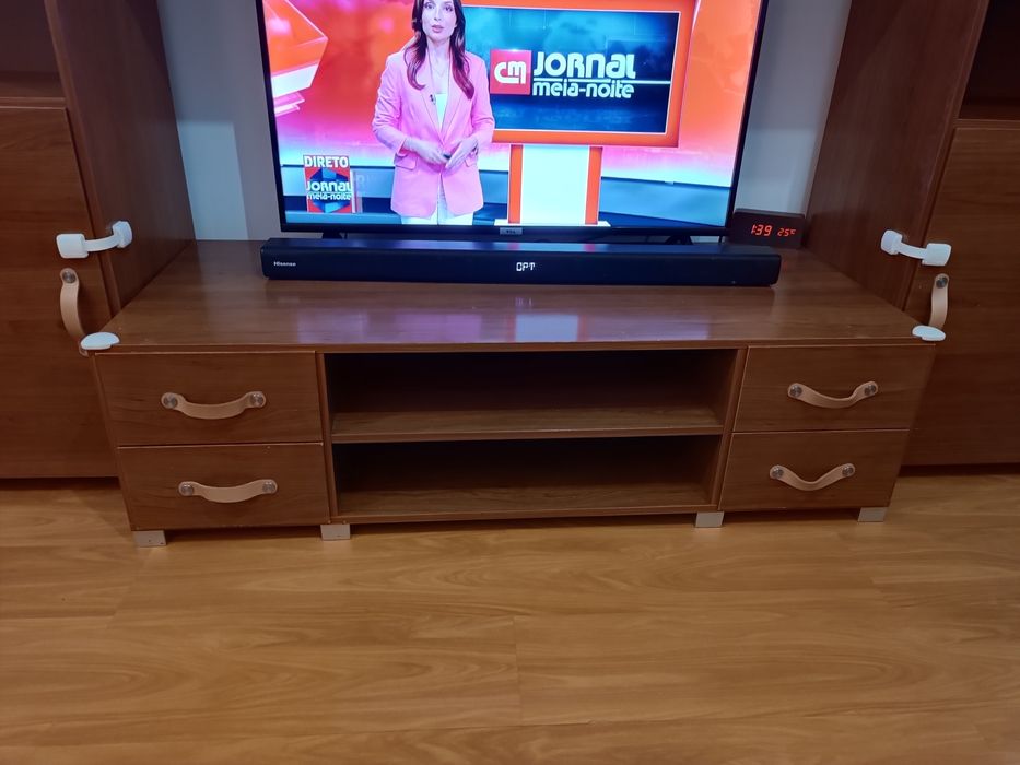 Móvel sala cerejeira