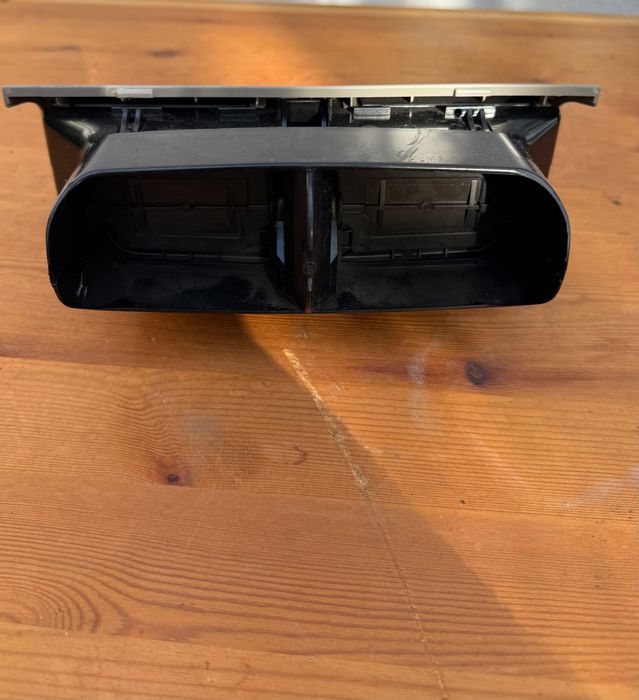 Difusor  saufagem central Mercedes E Class W210