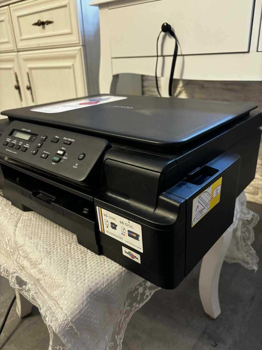 Sprzedam urządzenie wielofunkcyjne Brother DCP J105