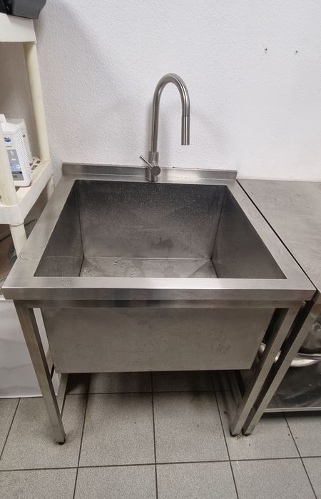 Нова мийка промислова, ванна мийна з нержавіючої сталі зі змішувачем