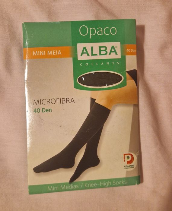 Mini meias castanhas