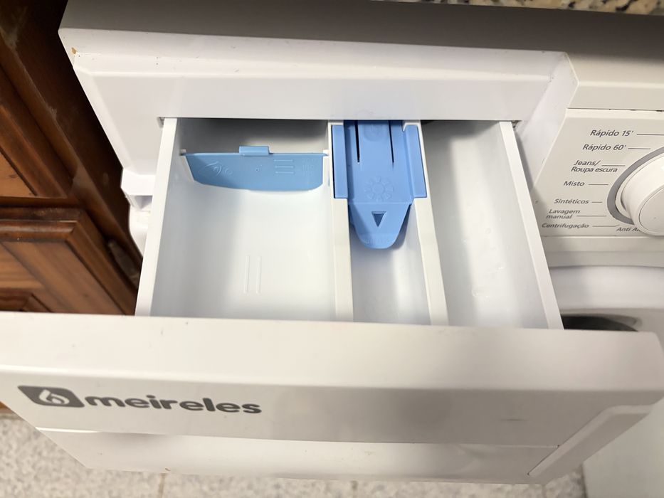 Máquina de Lavar Roupa Meireles 8kg – 1000 RPM – Impecável