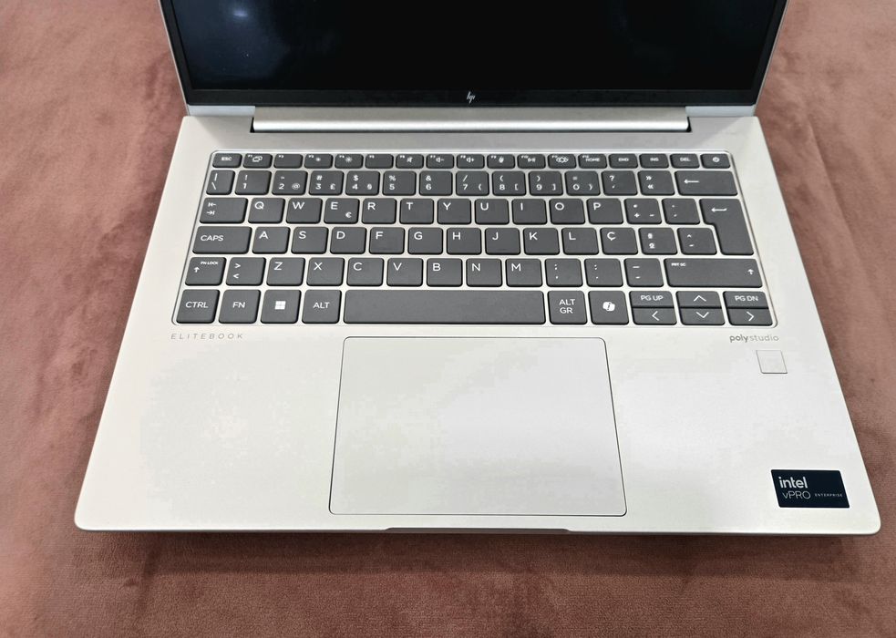 PC Portatil HP Elitebook 640 G11 (Usado)