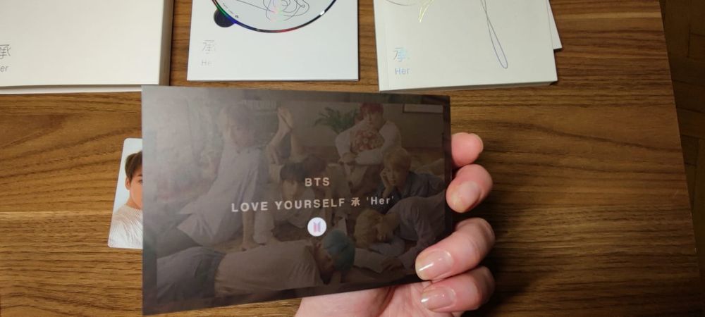 BTS mini album "Love Yourself"