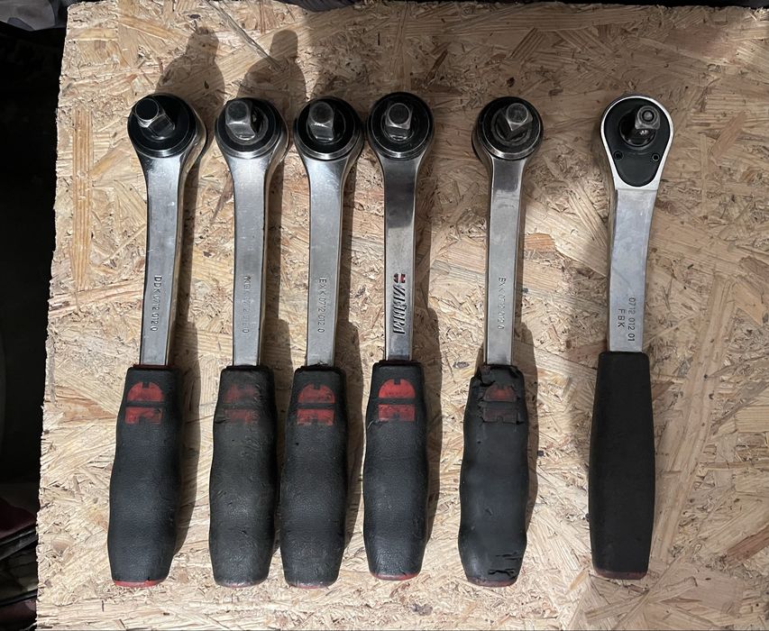 Тріскачки Wurth , рожковий ключ, викрутки , степлер