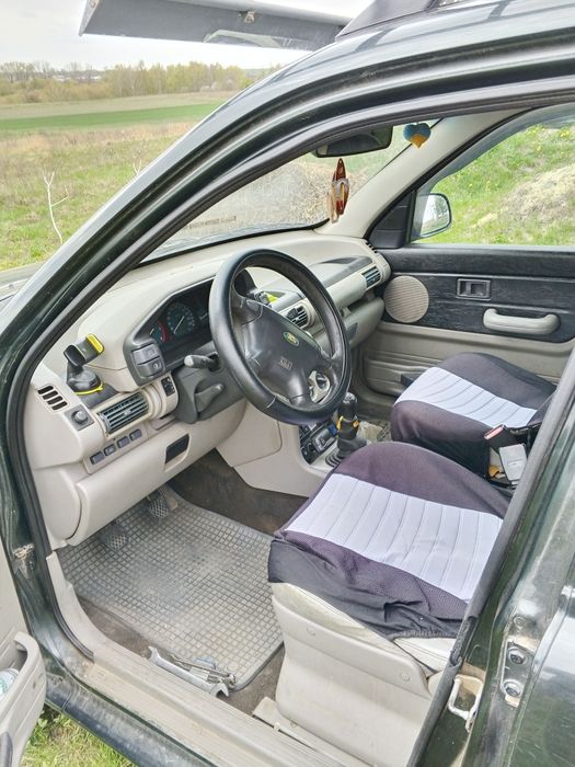 Land Rover Frilender 1   2000p
