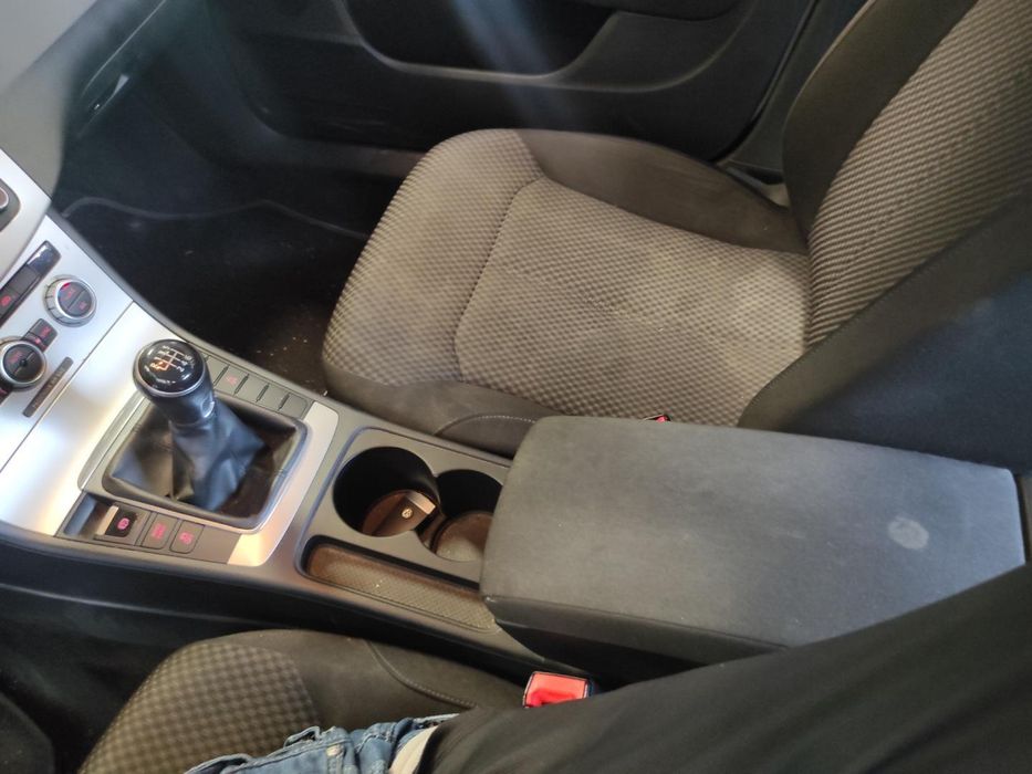 Consola Central Volkswagen Passat Berlina 362