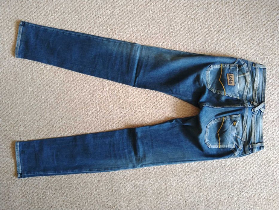 Джинсы Lois Spain 28р.