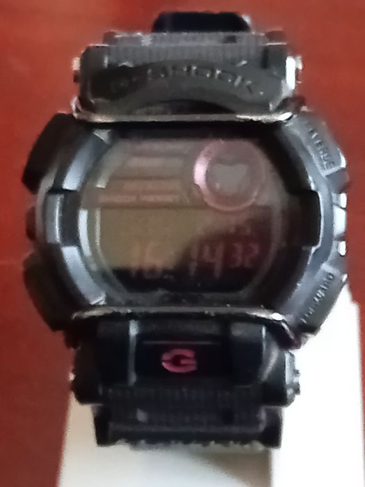Relógio Gshock. Praticamente novo.