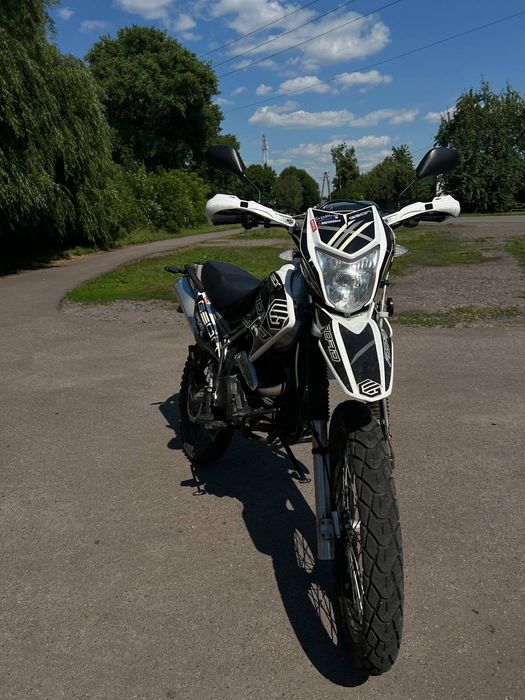 Geon X Road cb 250