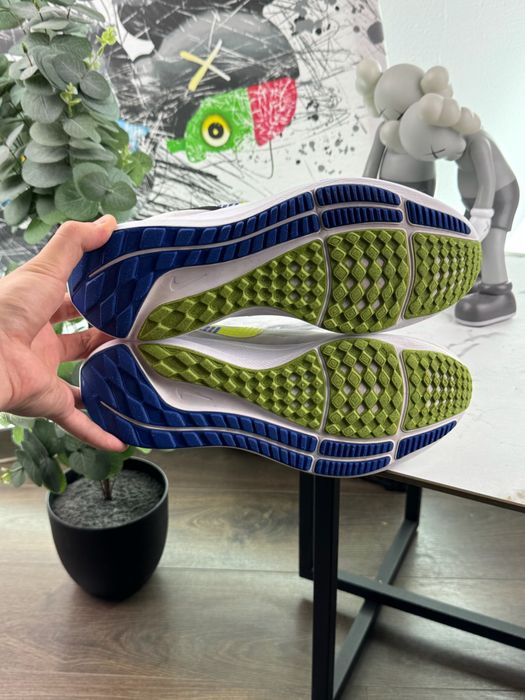 Кросівки Nike Air Zoom Pegasus 39 42 розмір Е14205
