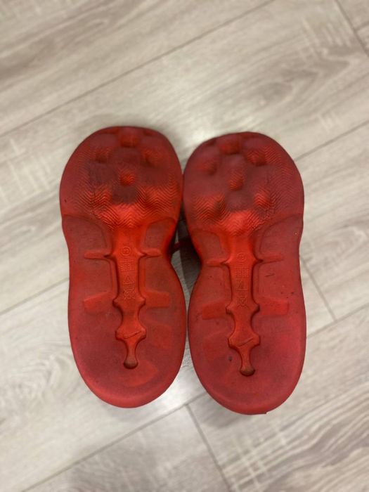 Баскетбольні кросівки Nike Kwazi Action Red