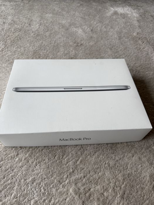 MacBook Pro 13” 256GB
