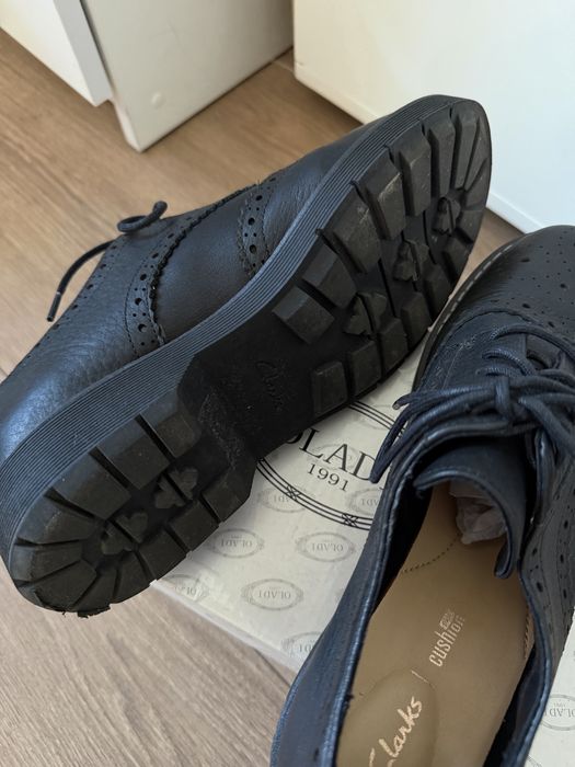 Жіночі шкіряні туфлі Clarks 38 р
