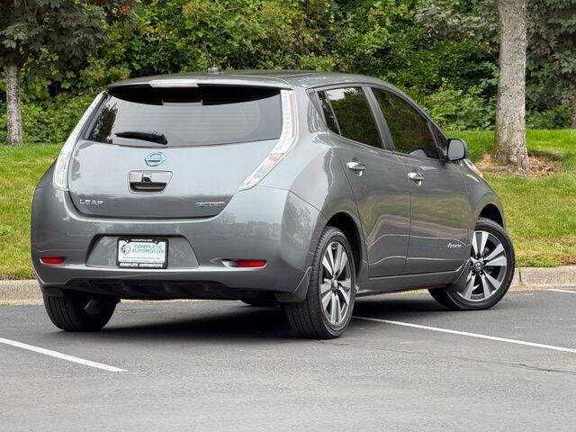 2016 Nissan LEAF