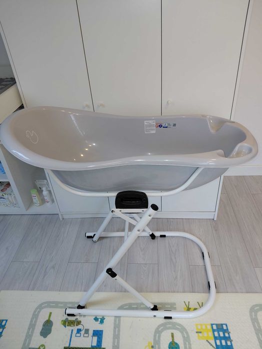 Wanienka razem z stelażem, adaptery do Junama