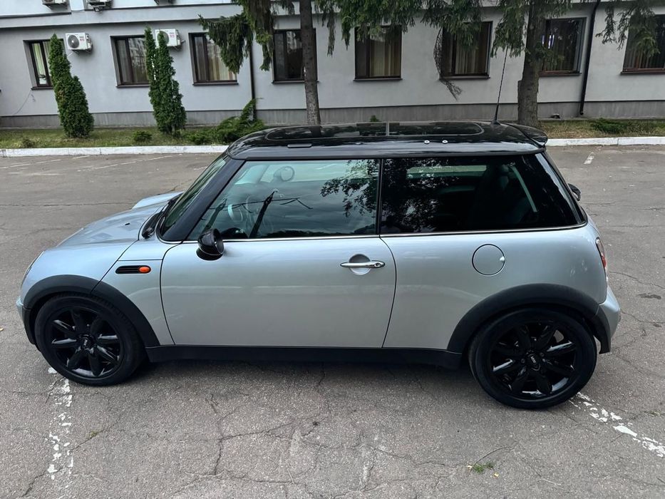 MINI Cooper R56 1,6