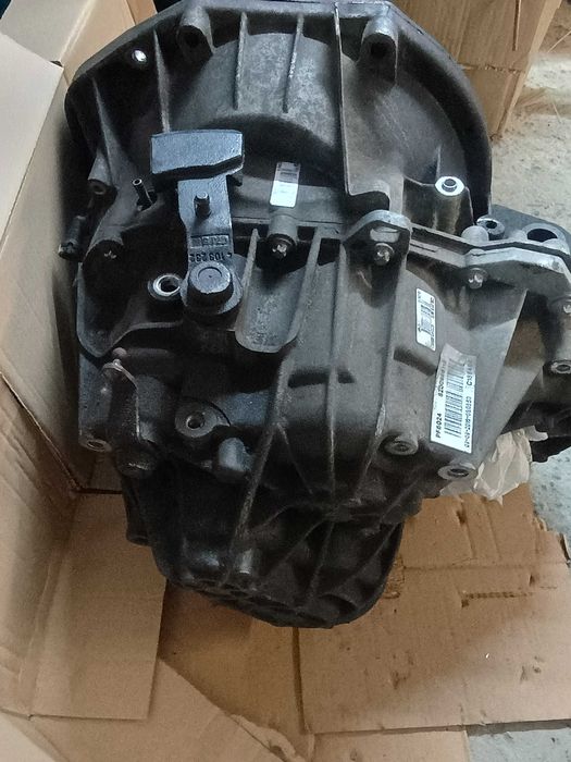 skrzynia biegów renault trafic vivato primastar 2.0 dci pf 6024