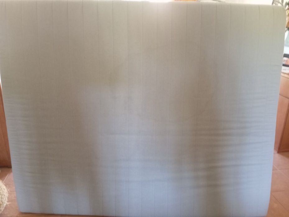 Colchão IKEA usado
