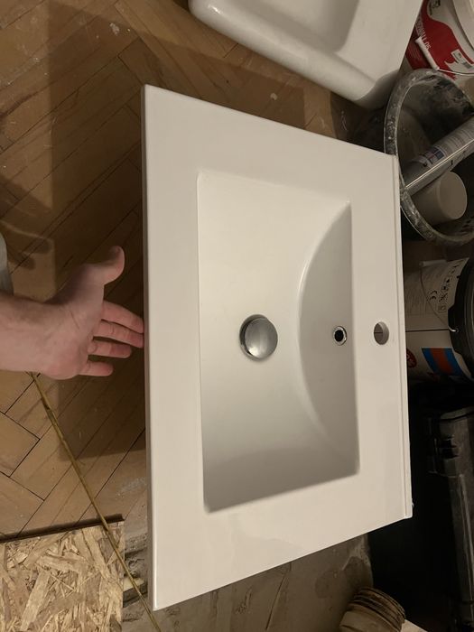 Umywalka, zlew lazienkowy