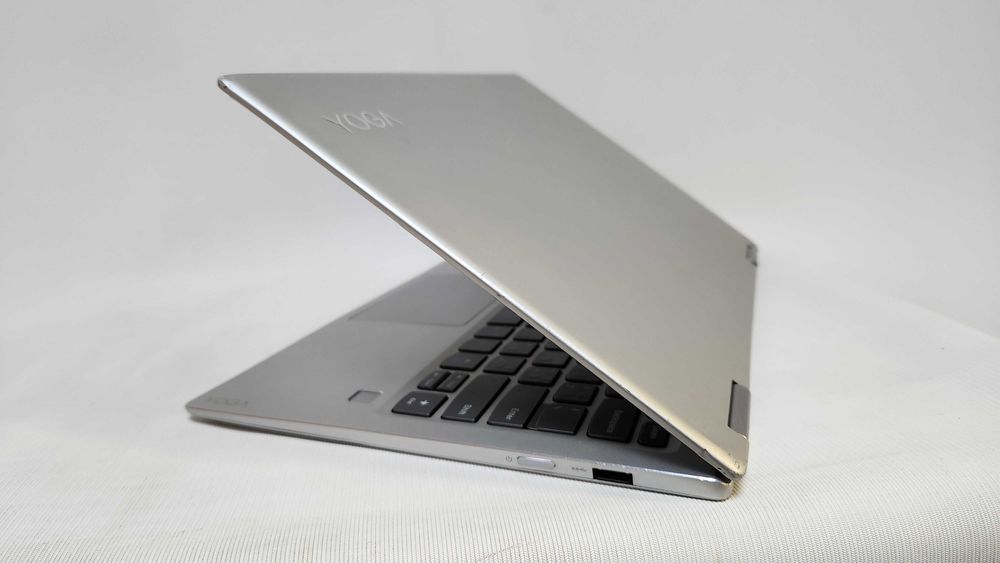 Lenovo YOGA 730  i7-8550U 16gb 256gb