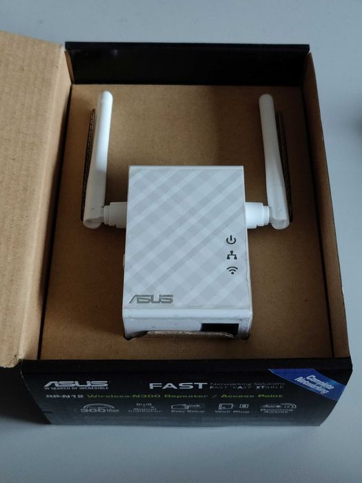 ASUS RP-N12 WiFi Range Extender AP64750949983745121