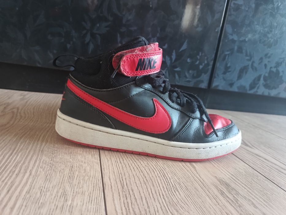 Кросівки Nike 38