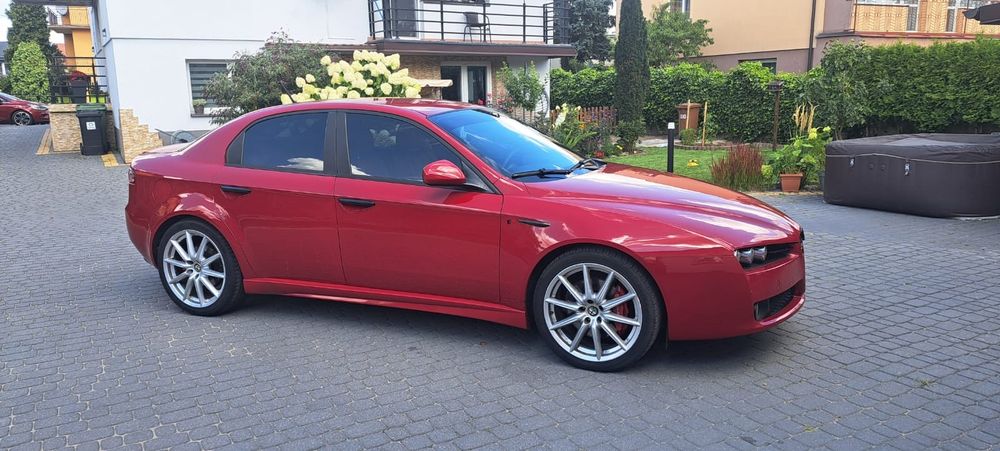 Alfa Romeo 159