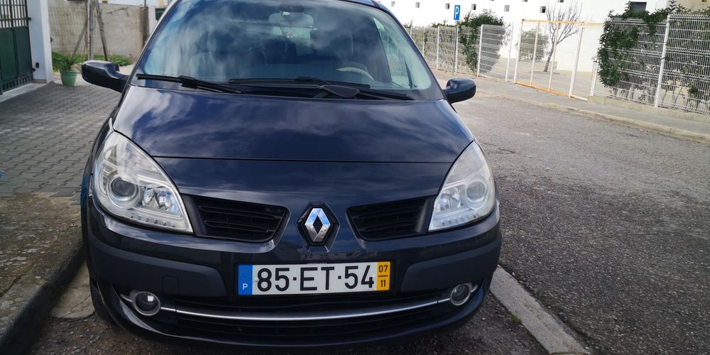 Renault Grand Scénic 1.5 dCi S 5L.