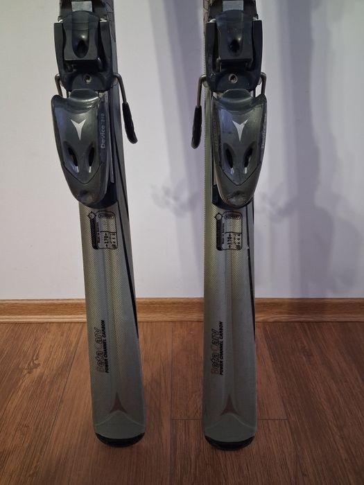 Narty zjazdowe 169cm