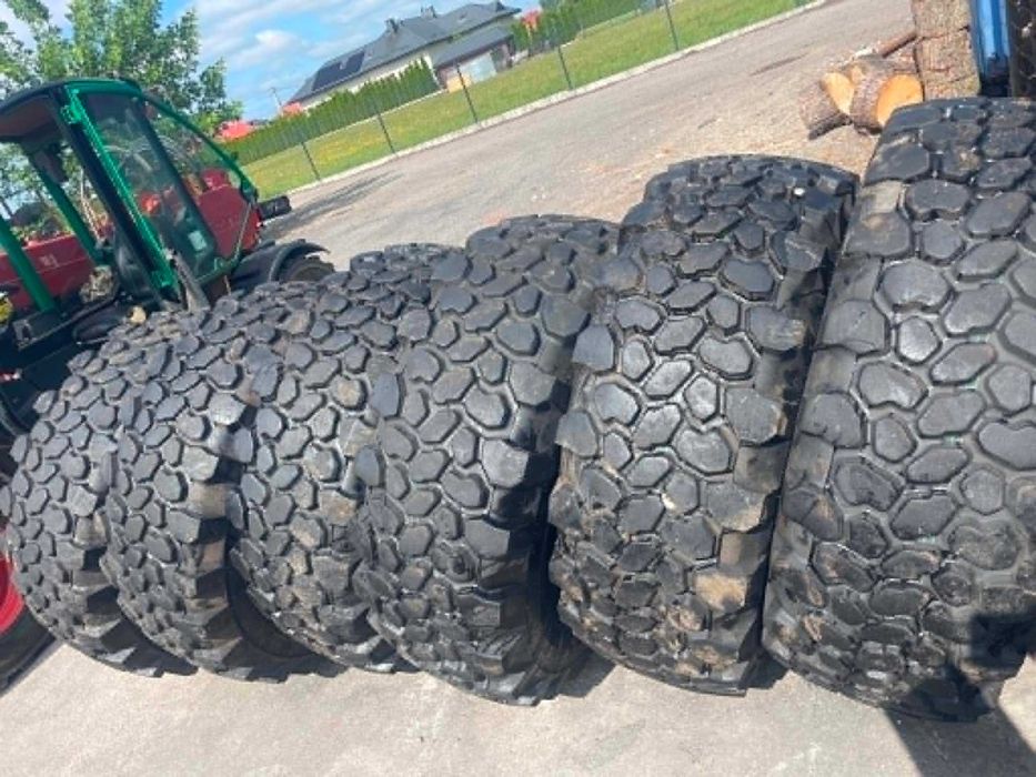 365/80R20 Continental MPT81