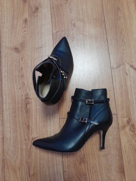 Buty do kostki Valentino garvani 37 rozmiar