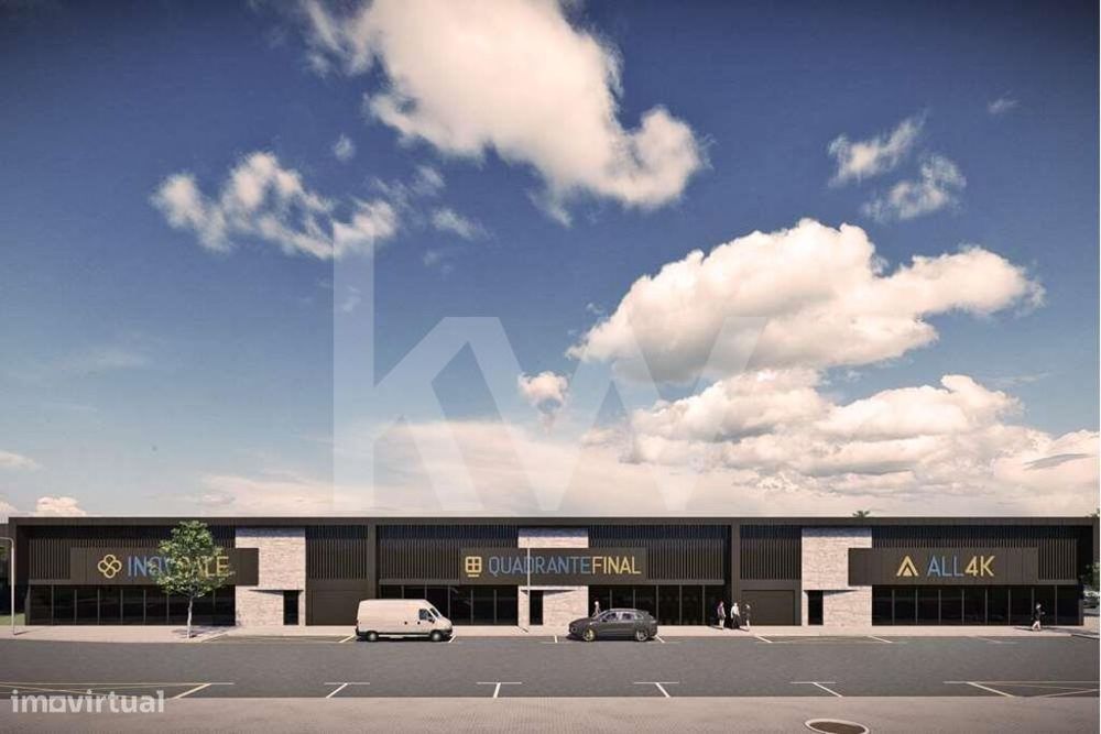 Lote de Terreno Industrial — Águas Santas E Moure, Braga