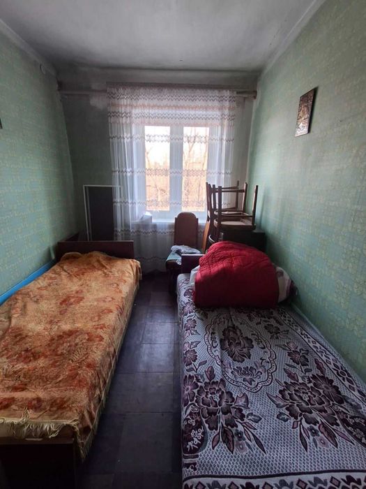 Продається 2-х кім. кв. р-н Червоної ! Сертифікат !