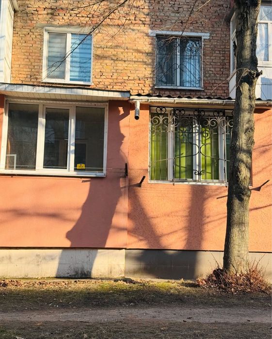 Продаж 3 кімнатної квартири з прибудовою на Новомиколаївці